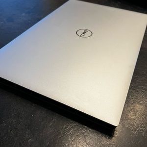 Dell XPS 15